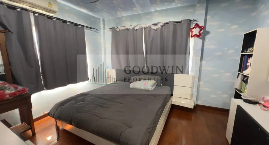 For rent 7 bedrooms house in Bang Lamung, Chonburi