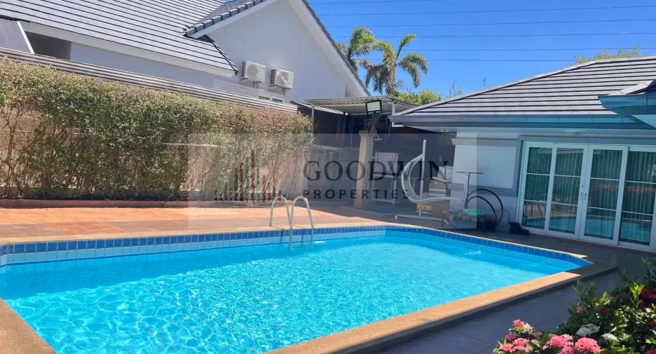 For rent 7 bedrooms house in Bang Lamung, Chonburi
