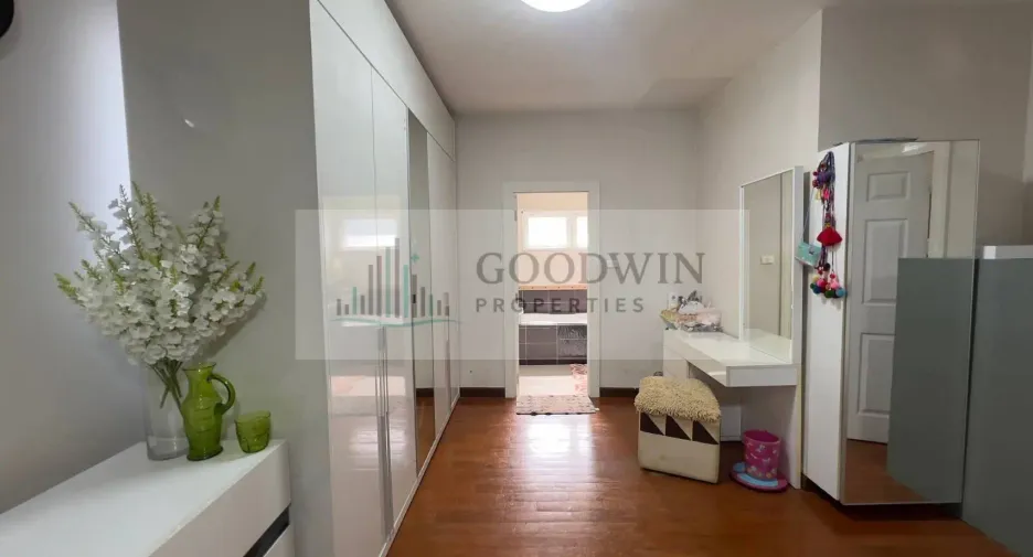For rent 7 bedrooms house in Bang Lamung, Chonburi