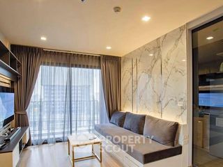À louer 2 chambres condo à Bang Kapi, Bangkok