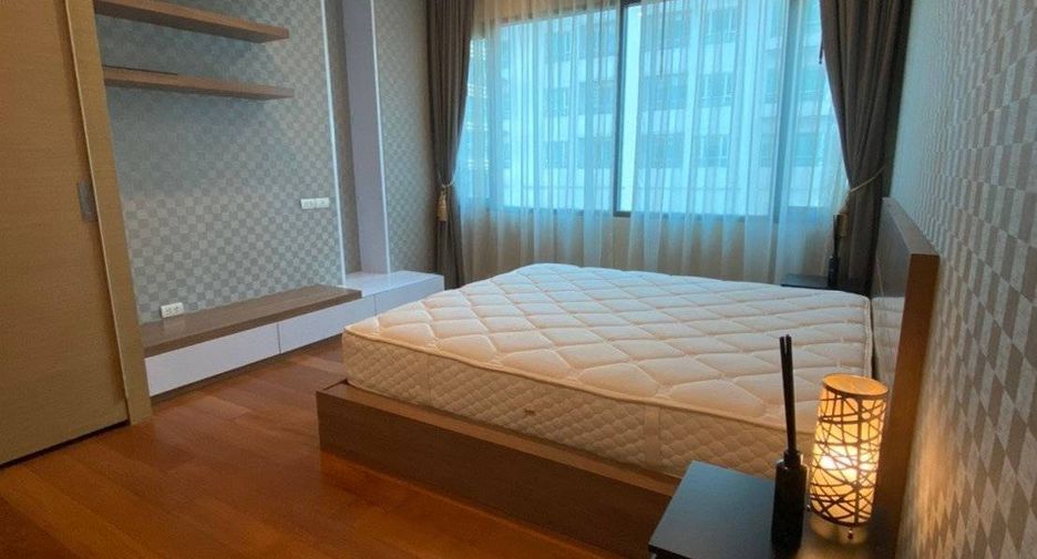 Condo en alquiler de 1 habitaciones en Khlong Toei, Bangkok
