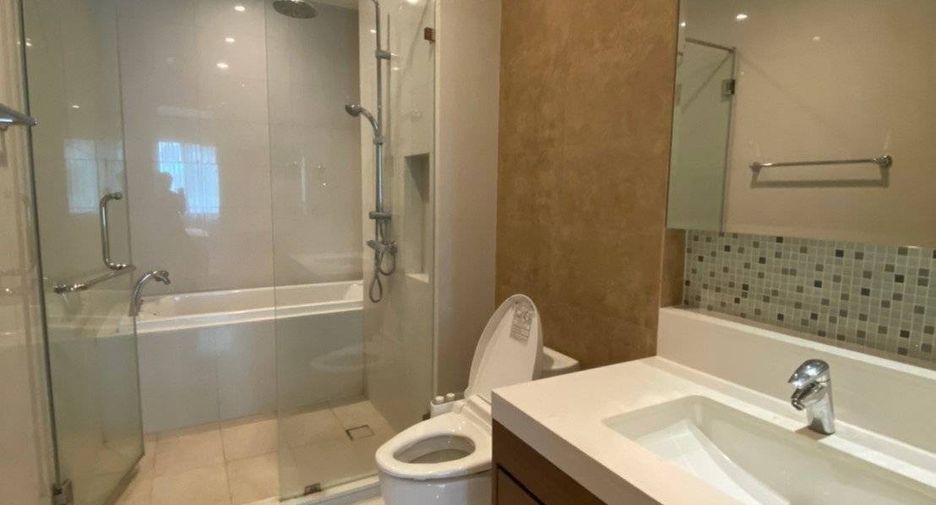 Condo en alquiler de 1 habitaciones en Khlong Toei, Bangkok