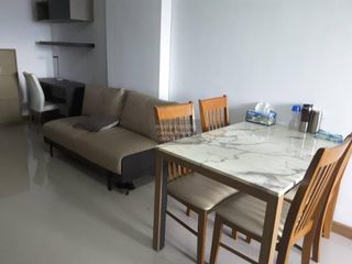 À louer 2 chambres condo à Phasi Charoen, Bangkok