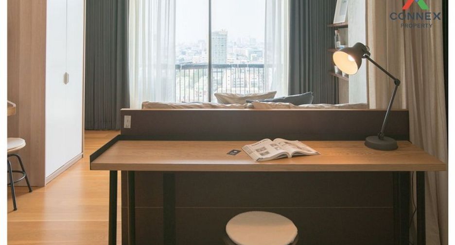 Condo en alquiler de 1 habitaciones en Sathon, Bangkok