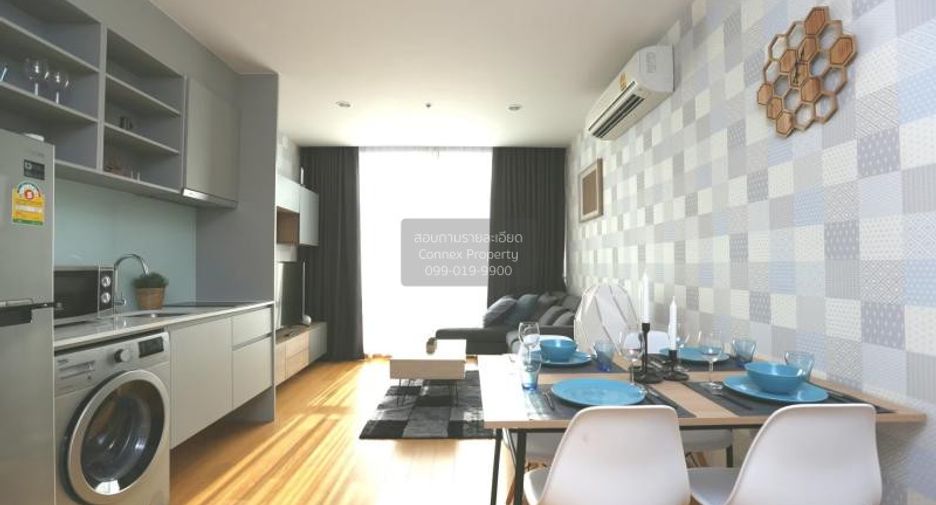 For rent 2 bedrooms condo in Sathon, Bangkok