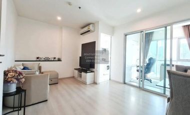For rent 2 bedrooms condo in Huai Khwang, Bangkok