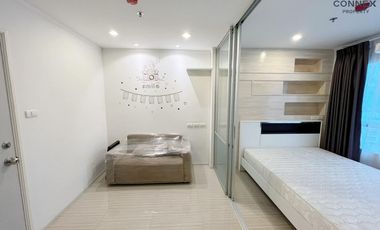 Wohnung zur Miete mit 1 Zimmer in Huai Khwang, Bangkok