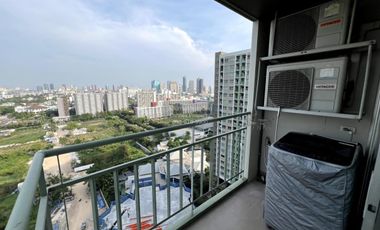 À louer 1 chambre condo à Huai Khwang, Bangkok