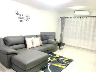 For rent 3 bedrooms townhouse in Sai Mai, Bangkok