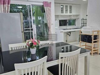 For rent 3 ベッドルーム townhouse in Bang Kapi, Bangkok