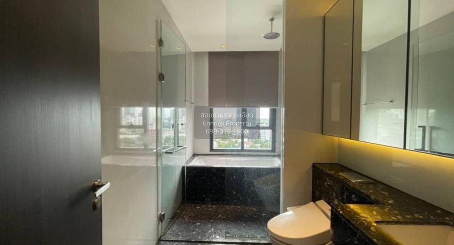 Condo en alquiler de 2 habitaciones en Khlong Toei, Bangkok