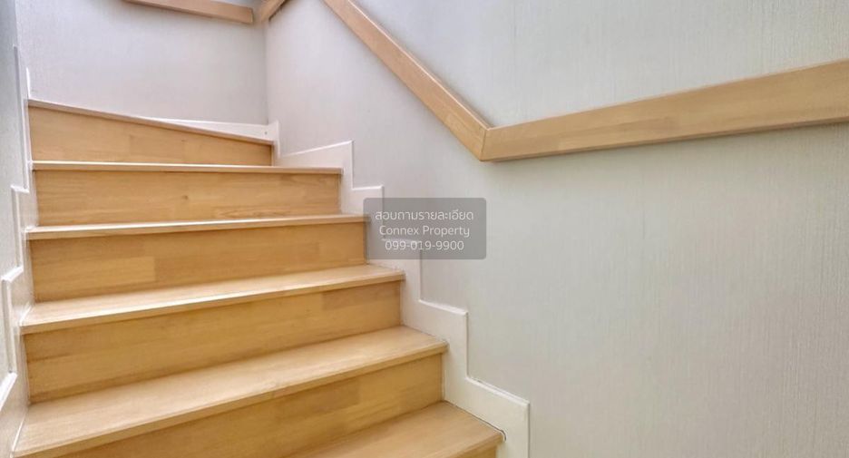 Haus zur Miete mit 3 Zimmer in Mueang Nonthaburi, Nonthaburi