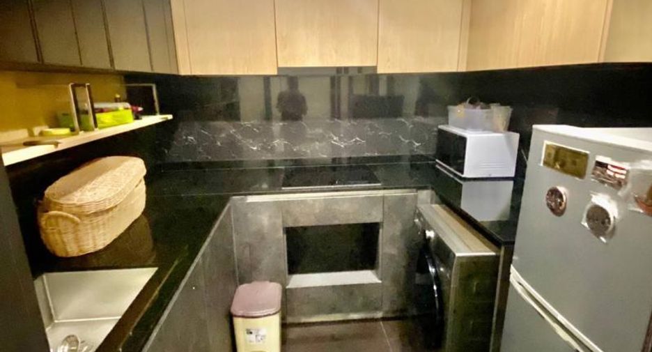 For rent 3 bedrooms condo in Chatuchak, Bangkok