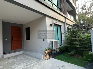 À louer 3 chambres maison à Bang Bon, Bangkok