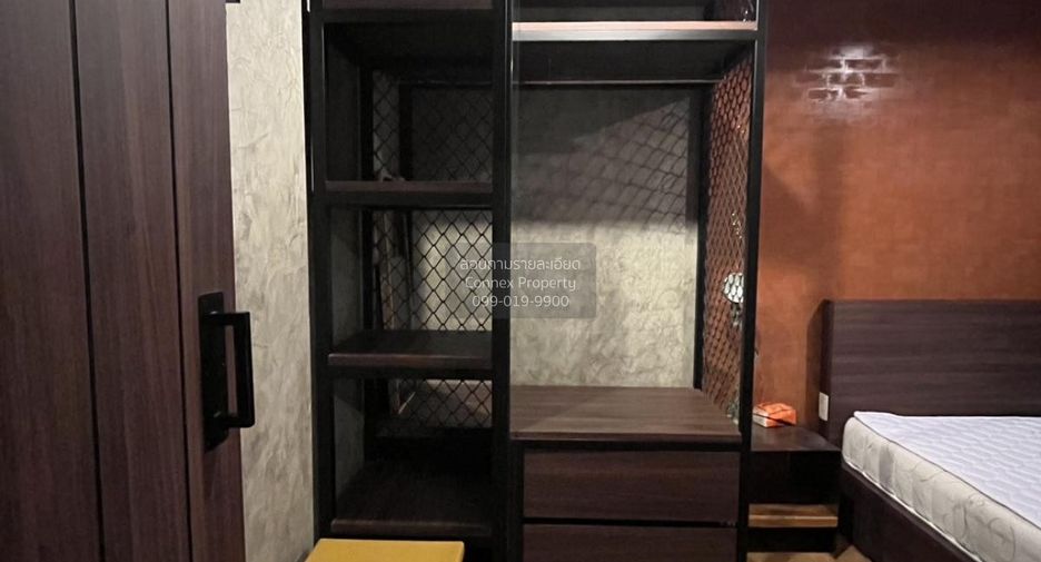 Wohnung zur Miete mit 1 Zimmer in Huai Khwang, Bangkok