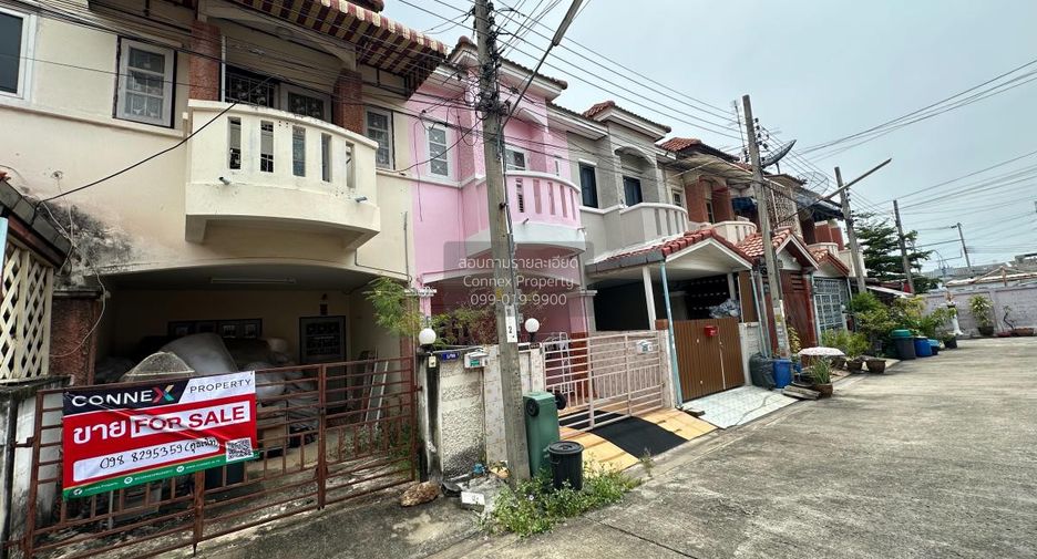 Casa adosada en venta de 2 habitaciones en Bang Khae, Bangkok