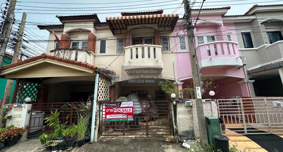 Casa adosada en venta de 2 habitaciones en Bang Khae, Bangkok
