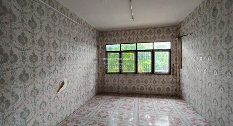 Gewerbefläche zum Kauf mit 6 Zimmer in Phra Pradaeng, Samut Prakan