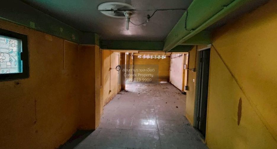 Gewerbefläche zum Kauf mit 6 Zimmer in Phra Pradaeng, Samut Prakan
