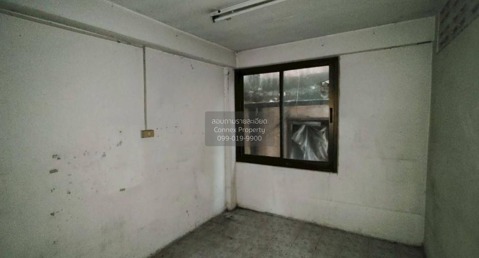 Gewerbefläche zum Kauf mit 6 Zimmer in Phra Pradaeng, Samut Prakan