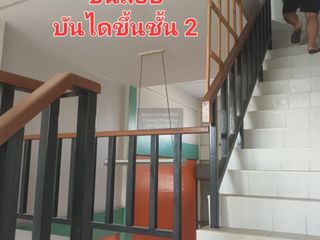 For sale 3 bedrooms retail Space in Khlong Sam Wa, Bangkok