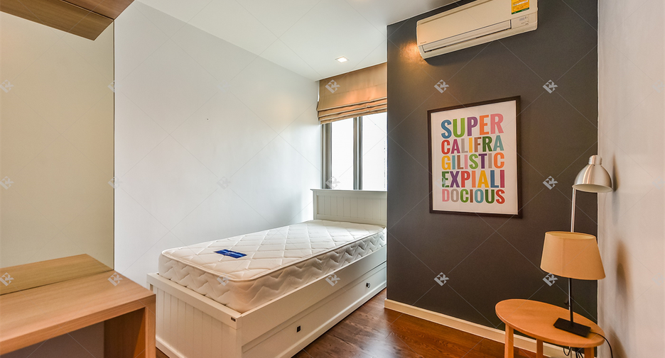 For sale 2 bedrooms condo in Sathon, Bangkok