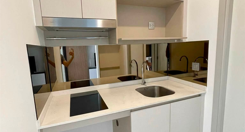 For sale 1 bed condo in Sathon, Bangkok