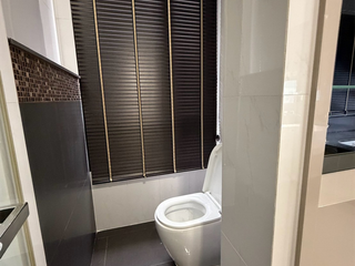 Condo en venta de 2 habitaciones en Huai Khwang, Bangkok