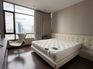 Condo en venta de 2 habitaciones en Huai Khwang, Bangkok