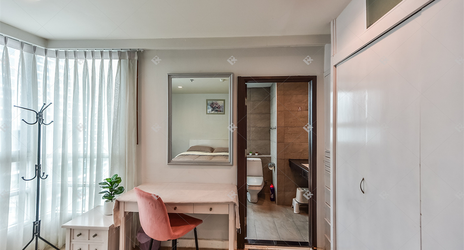 Condo en alquiler de 2 habitaciones en Ratchathewi, Bangkok