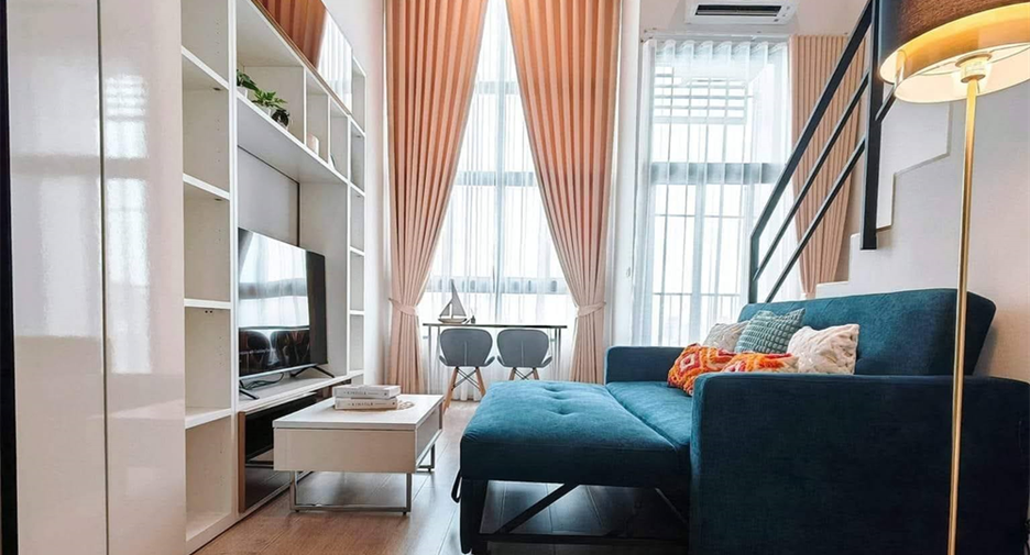 Condo en alquiler de 1 habitaciones en Huai Khwang, Bangkok