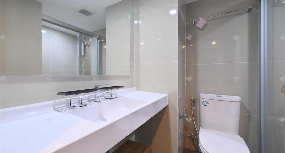 Condo en alquiler de 1 habitaciones en Huai Khwang, Bangkok