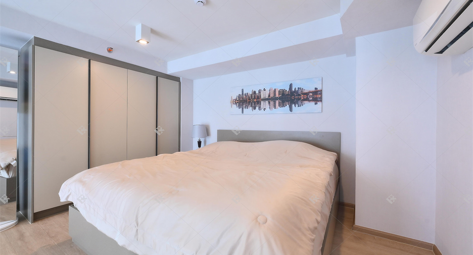 Condo en alquiler de 1 habitaciones en Huai Khwang, Bangkok