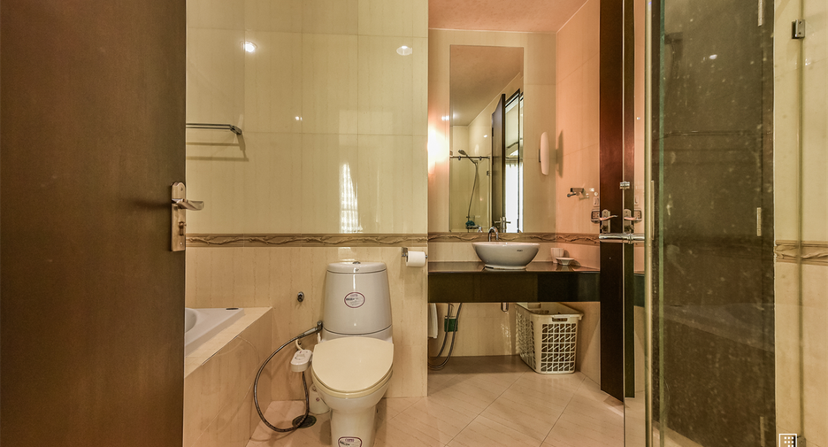 Wohnung zur Miete mit 2 Zimmer in Pathum Wan, Bangkok