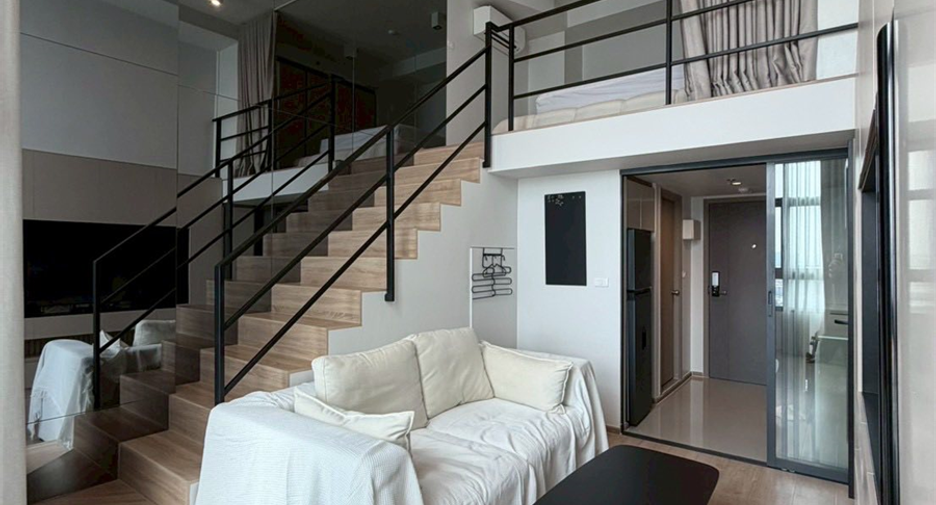 Wohnung zur Miete mit 1 Zimmer in Huai Khwang, Bangkok