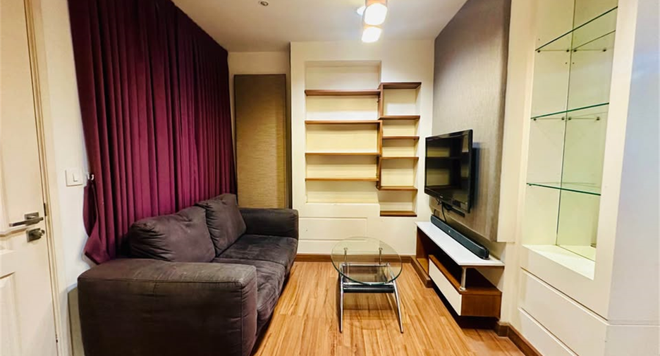 À louer 2 chambres condo à Phaya Thai, Bangkok