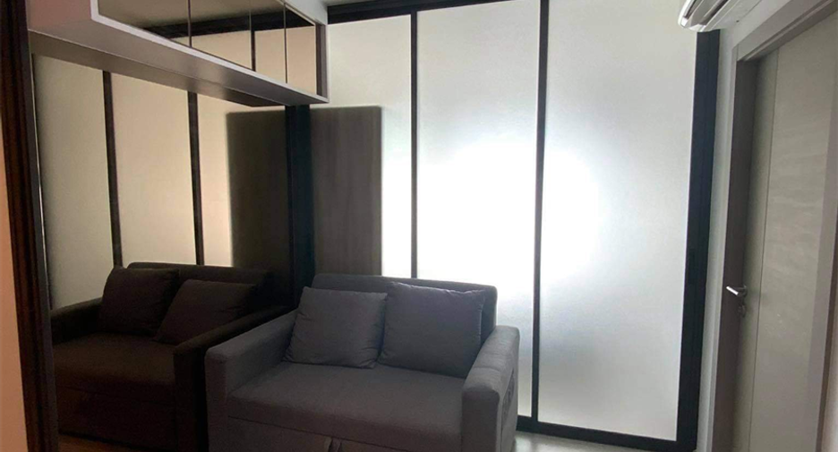 For rent 2 ベッドルーム condo in Huai Khwang, Bangkok