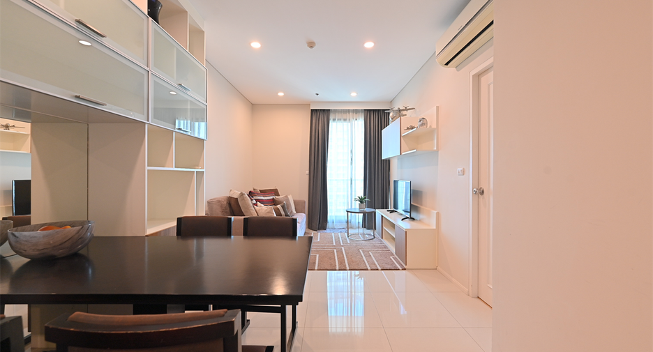 For rent 1 bed condo in Watthana, Bangkok