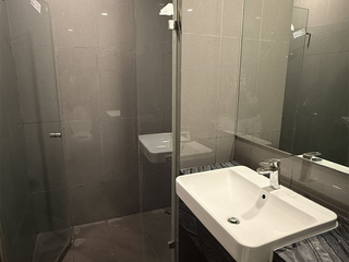 For rent 1 bed condo in Bang Rak, Bangkok