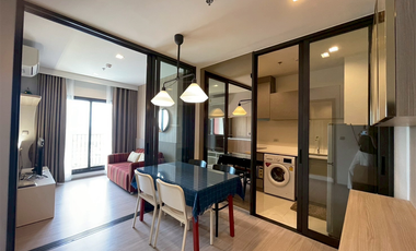 Wohnung zur Miete mit 1 Zimmer in Huai Khwang, Bangkok