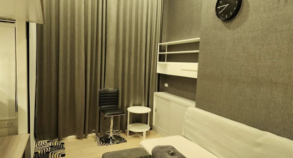 For rent 1 bed condo in Ratchathewi, Bangkok