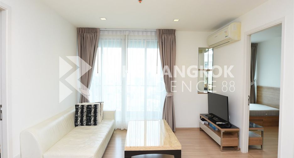 À louer 2 chambres condo à Phaya Thai, Bangkok