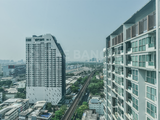 À louer 2 chambres condo à Phaya Thai, Bangkok