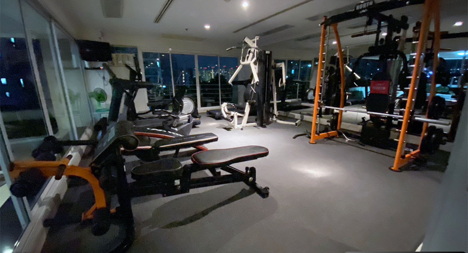 For rent 1 bed condo in Huai Khwang, Bangkok