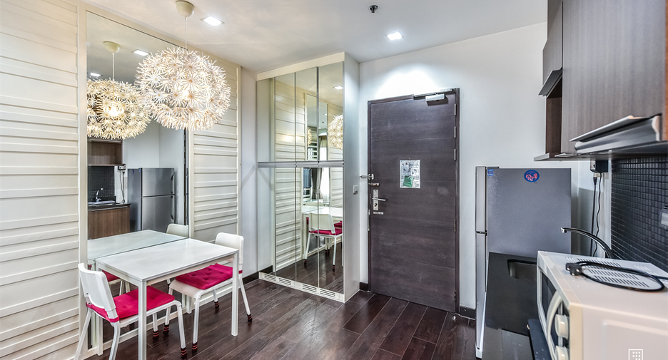 À louer 1 chambre condo à Ratchathewi, Bangkok