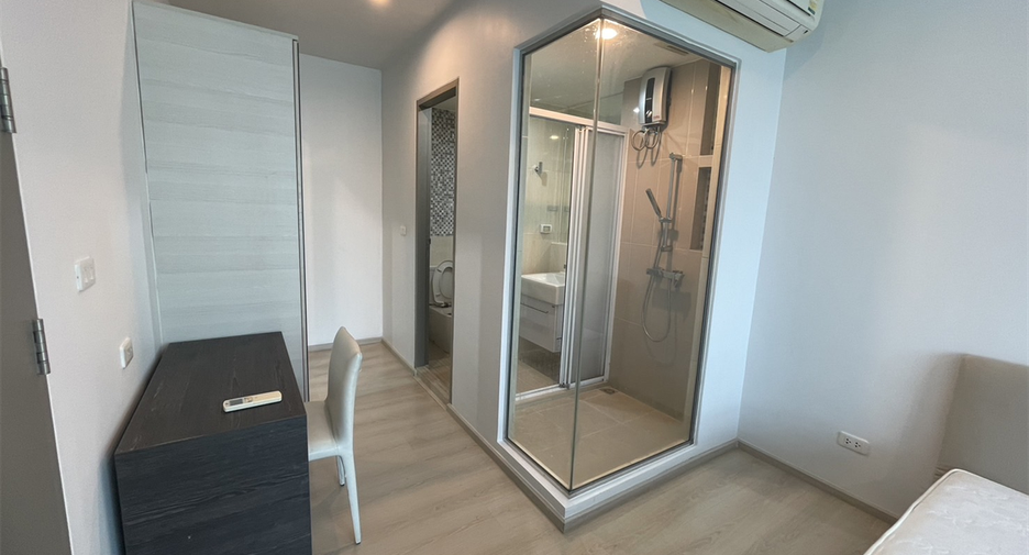 Wohnung zur Miete mit 2 Zimmer in Huai Khwang, Bangkok