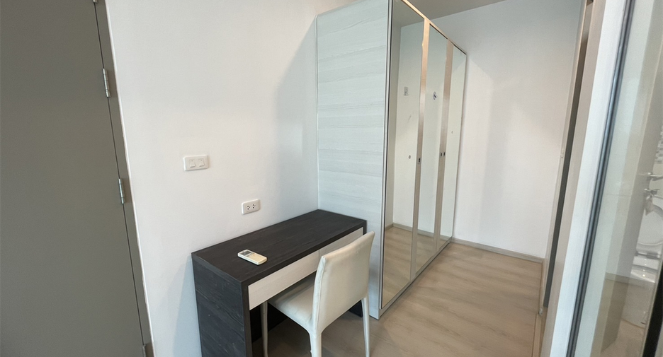 Wohnung zur Miete mit 2 Zimmer in Huai Khwang, Bangkok