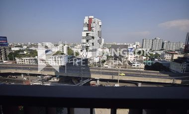 For rent 2 bedrooms condo in Chatuchak, Bangkok