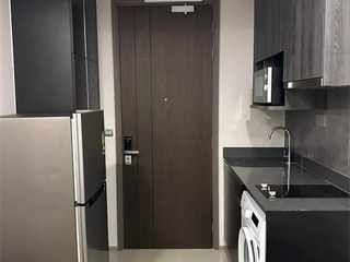 For rent 1 bed condo in Bang Rak, Bangkok