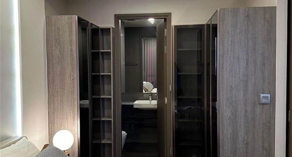 For rent 1 bed condo in Bang Rak, Bangkok